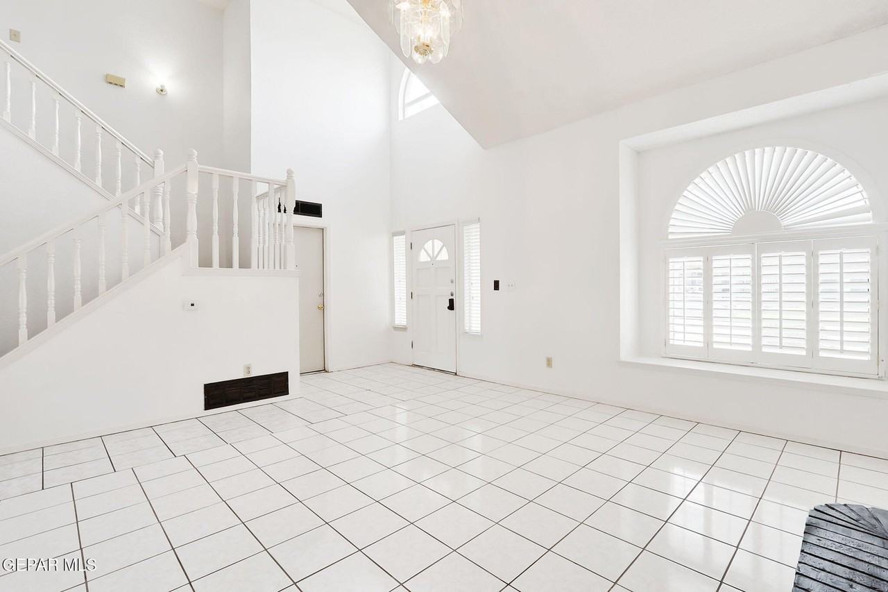 4620 Loma De Cobre Dr - Photo 6 of 42