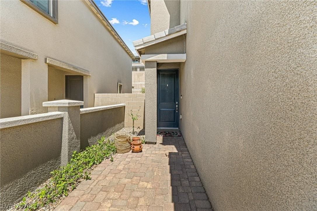 12537 Lylan Ridge St - Photo 4 of 50