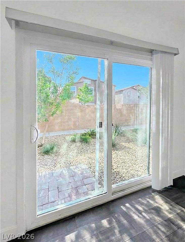 12741 Epperly St - Photo 7 of 35