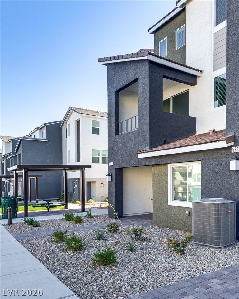 5838 Kips Bay St #0 - Photo 3 of 34