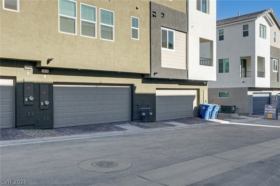 5838 Kips Bay St #0 - Photo 6 of 34