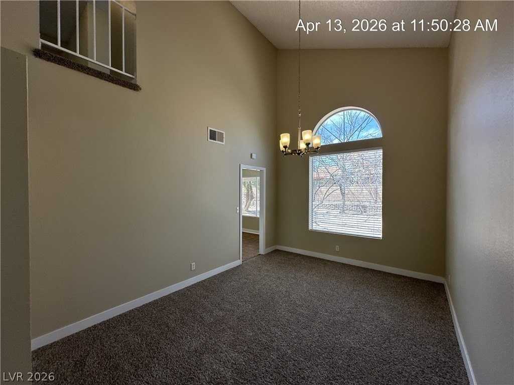 115 Hanover Dr - Photo 4 of 50