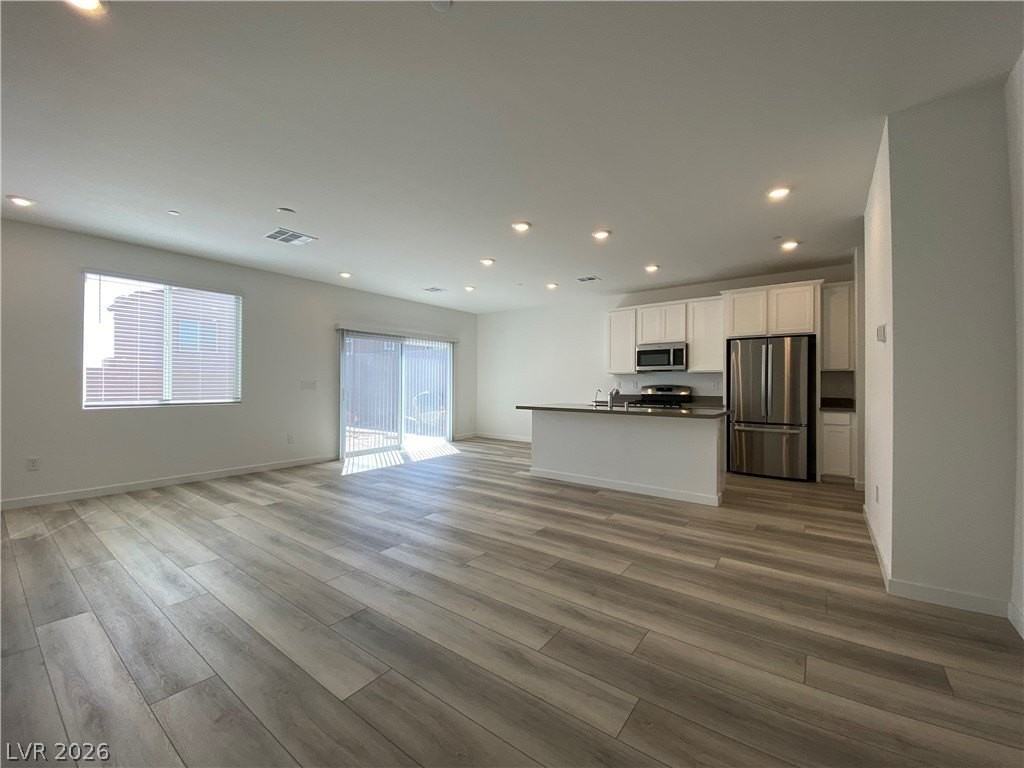 9583 Noah Pointe Ave - Photo 4 of 26