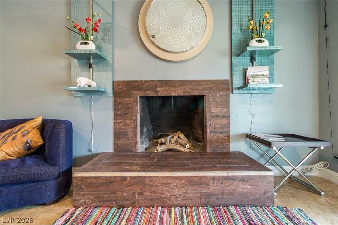 1812 Niblick Cir - Photo 2 of 17