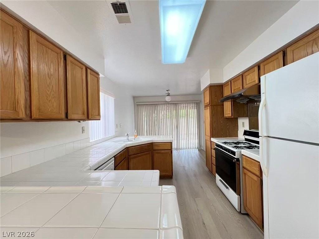 10001 Dove Ridge Dr - Photo 7 of 25