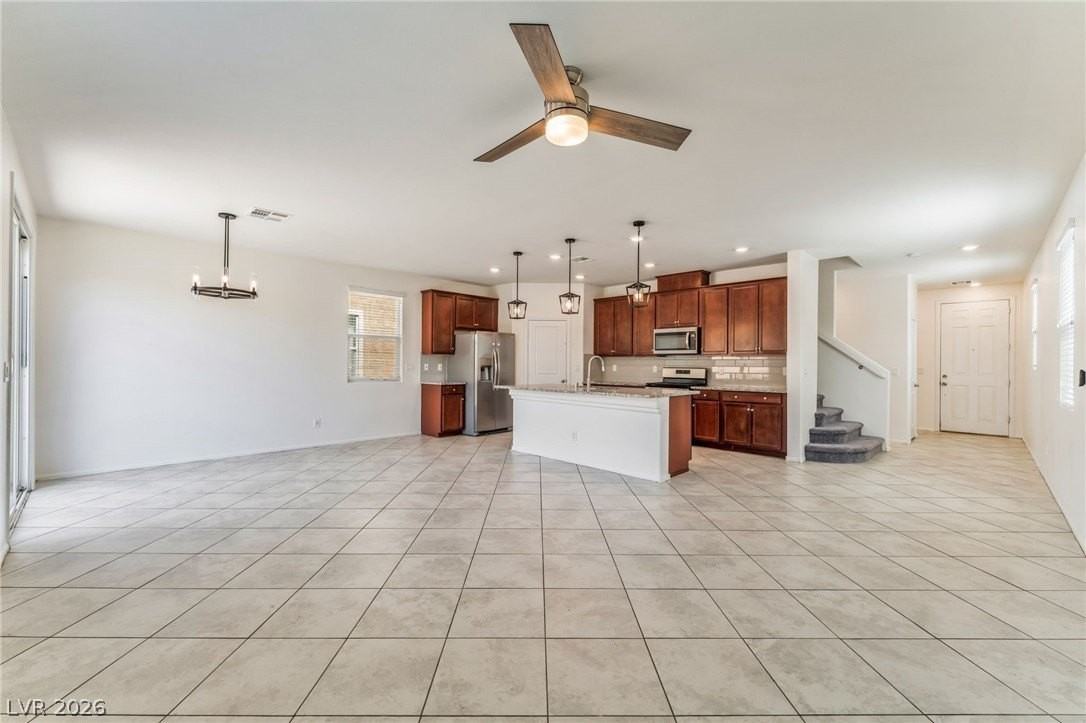 5371 Boschetto St - Photo 7 of 43