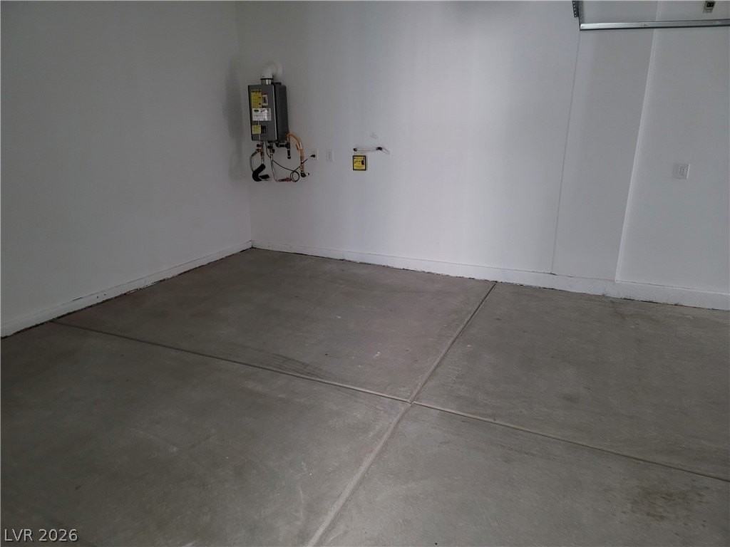 7743 Pacific Dunes St - Photo 5 of 40