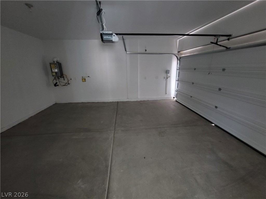 7743 Pacific Dunes St - Photo 6 of 40
