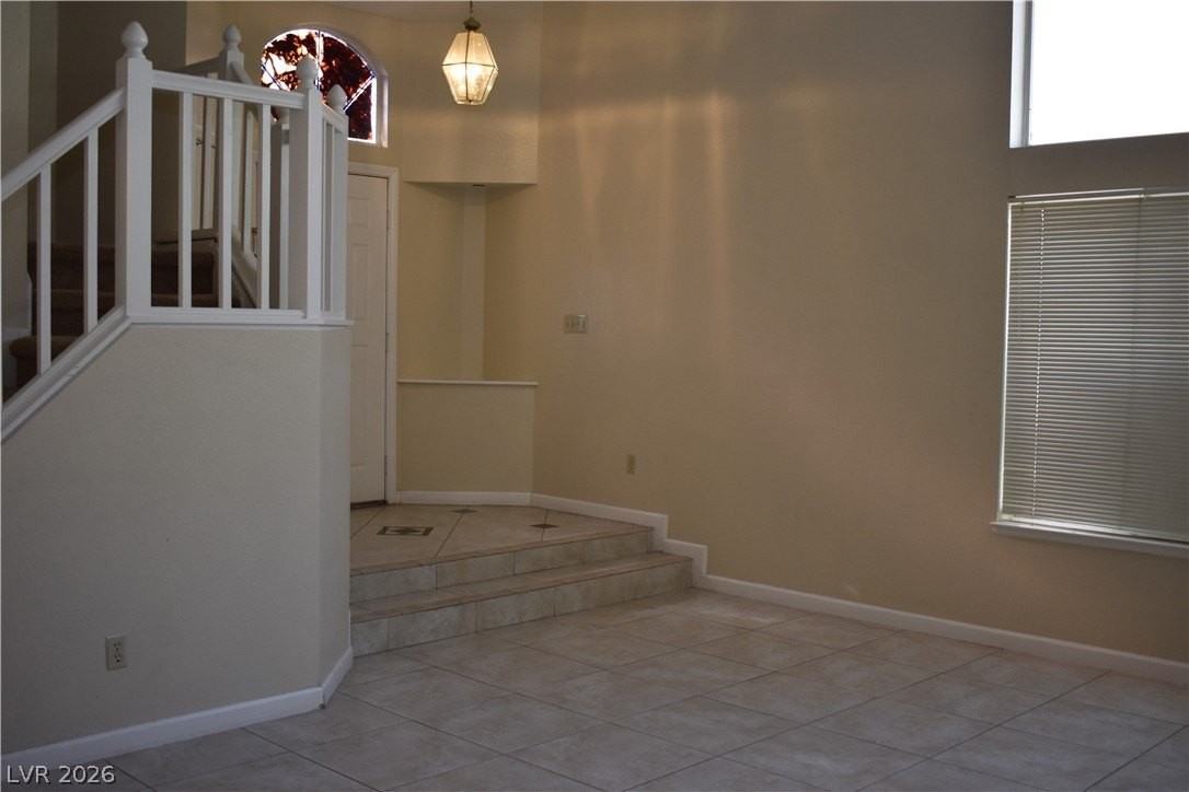 3116 Forest Lake St - Photo 4 of 27