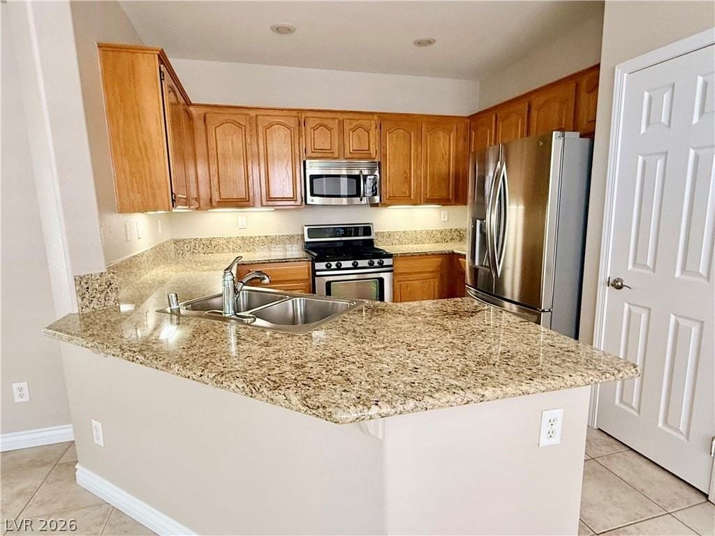 9855 Shadow Grove Ave - Photo 4 of 19