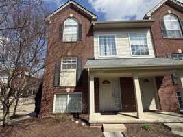 featured image of 3166 Promenade Cir