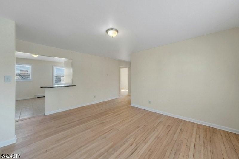 337 Madison Ave - Photo 7 of 23