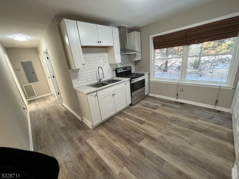 12 Cook Ave - Photo 2 of 9