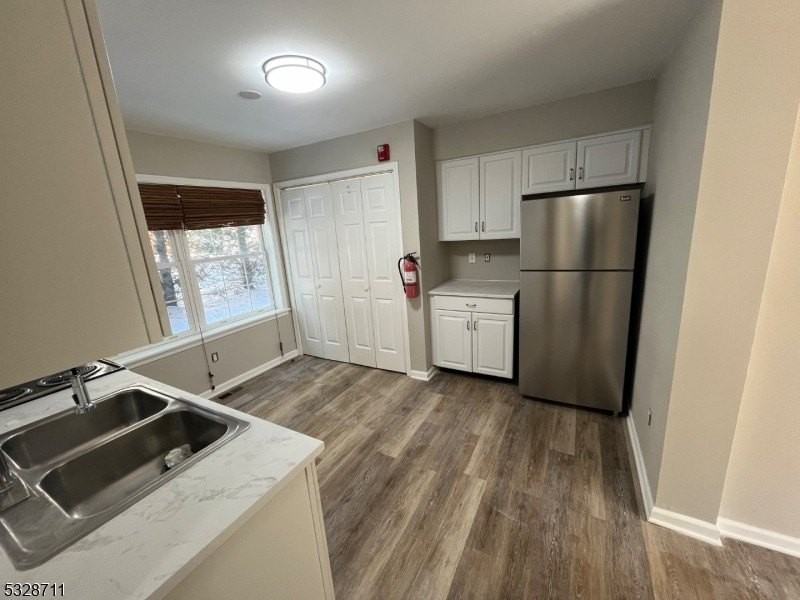 12 Cook Ave - Photo 3 of 9