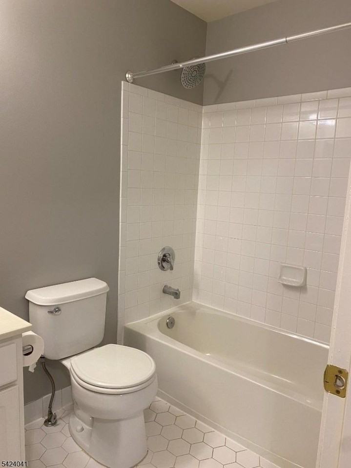 258 Riverwalk Way - Photo 6 of 16