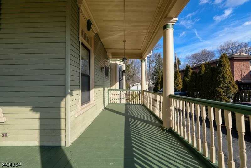 355 W Milton Ave - Photo 5 of 29