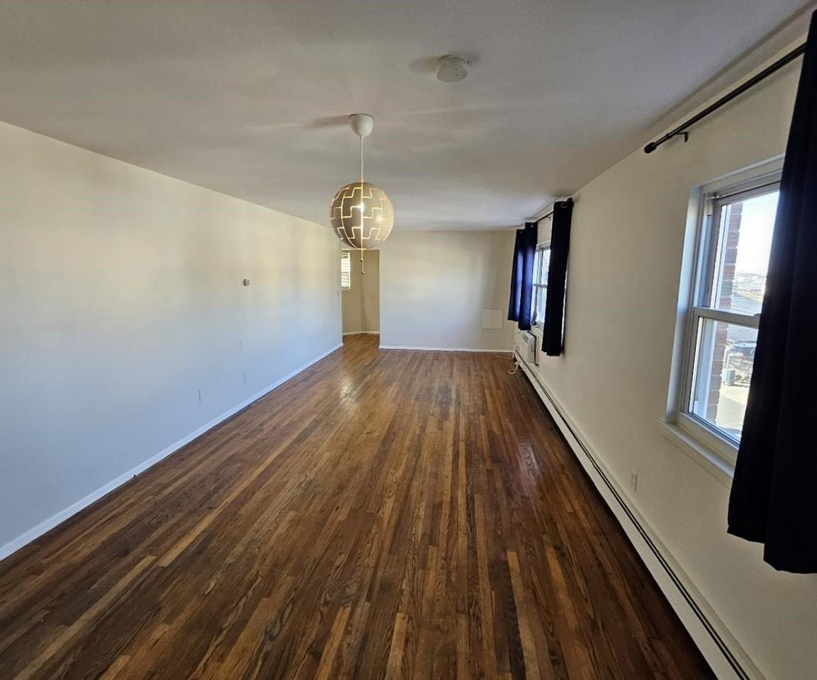 7000 Columbia Ave #3 - Photo 3 of 11