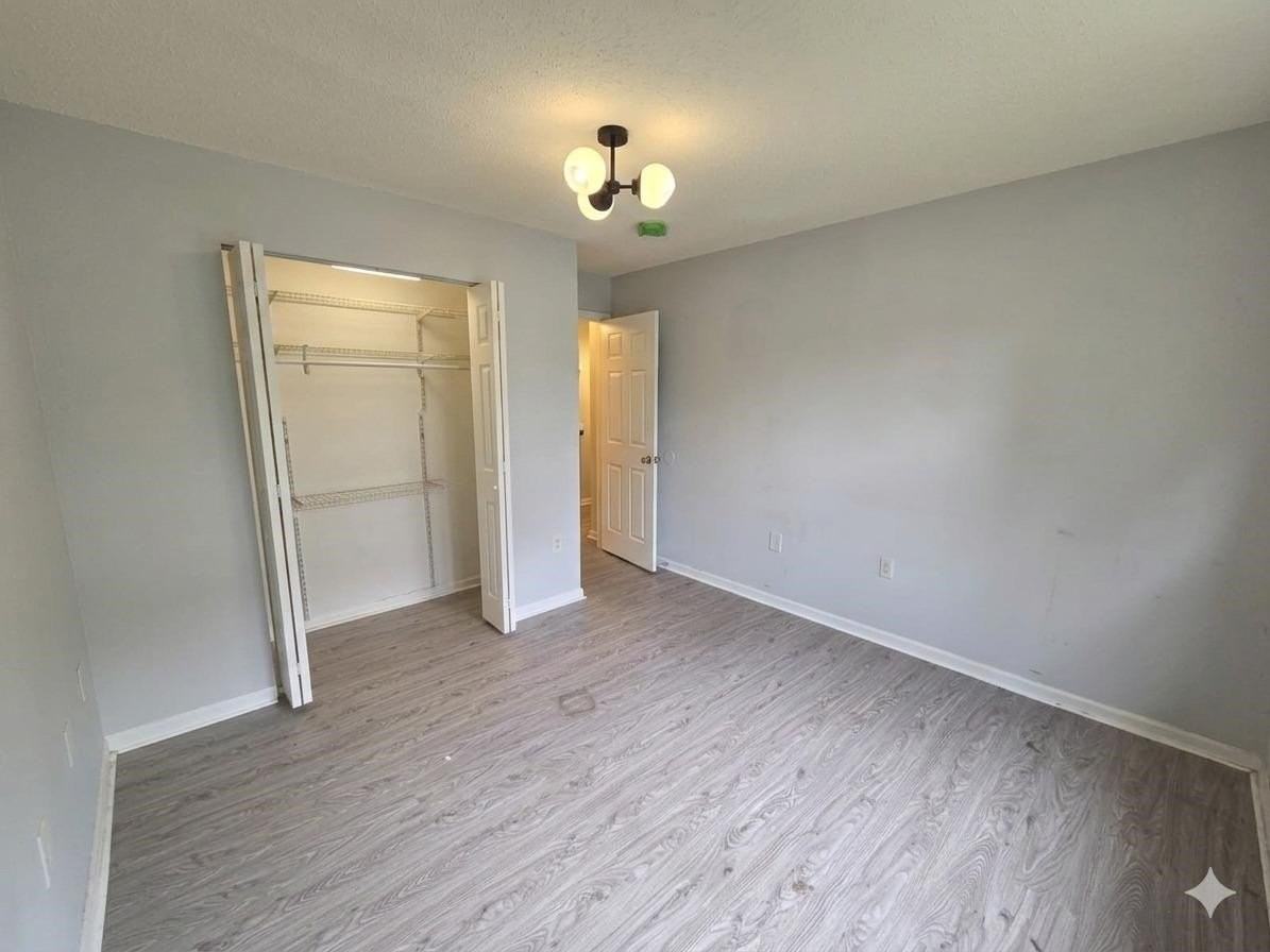 151 W Market St - Photo 6 of 10