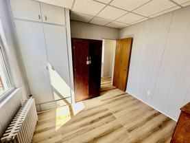 595 67th St #2 - Photo 1 of 1