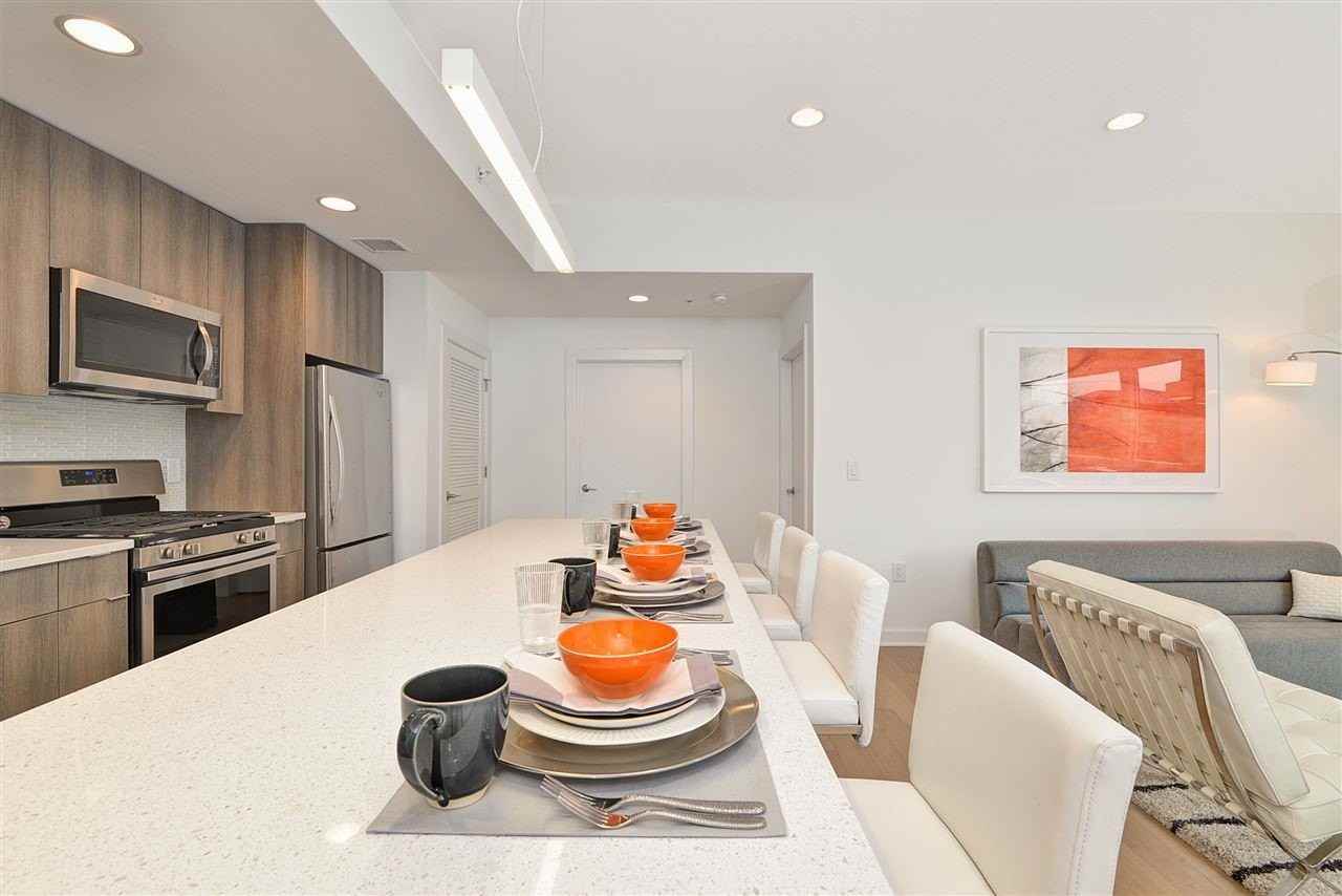 600 Harrison St #603 - Photo 6 of 15