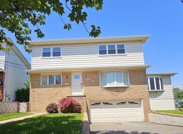 22 Kennedy Ct #2 - Photo 3 of 16