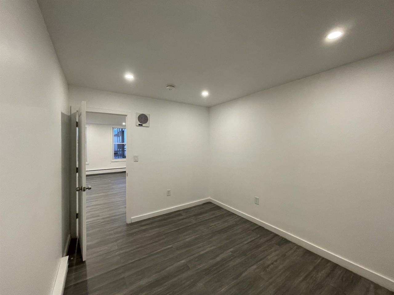 516 Paterson Plank Rd #2R - Photo 3 of 13