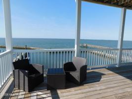 featured image of 142 S Ferry Dock Rd #A