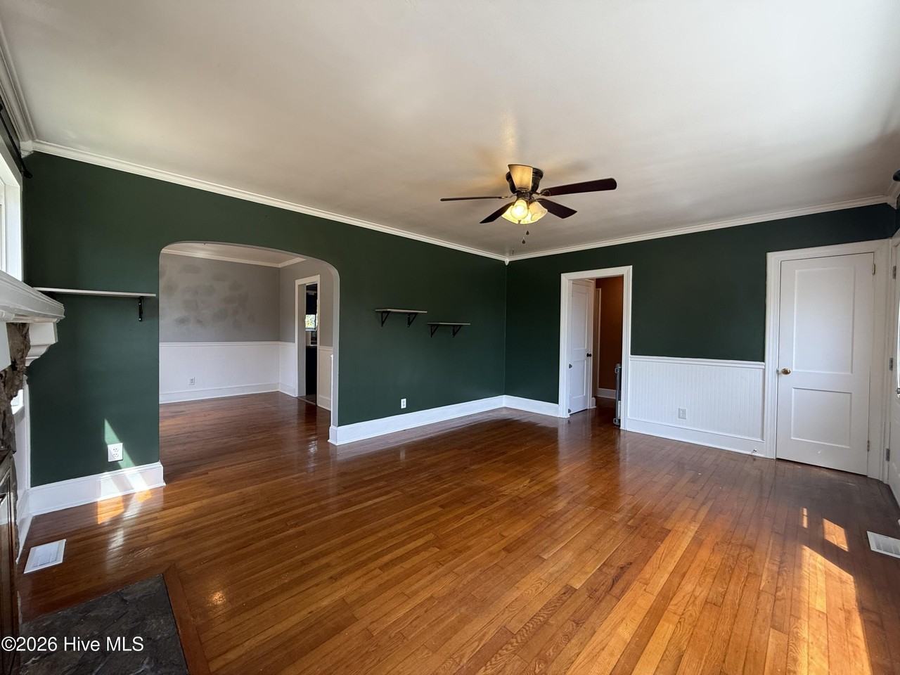 109 Forest Hill Dr - Photo 5 of 29