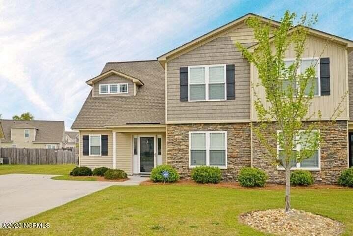 2206 Sweet Bay Dr #A - Photo 2 of 25