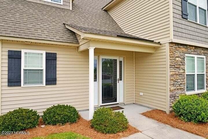 2206 Sweet Bay Dr #A - Photo 3 of 25