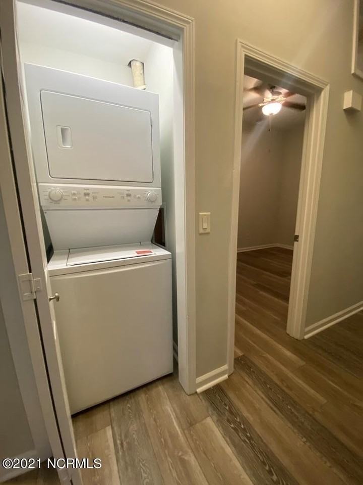 265 N Front St #203 - Photo 6 of 13