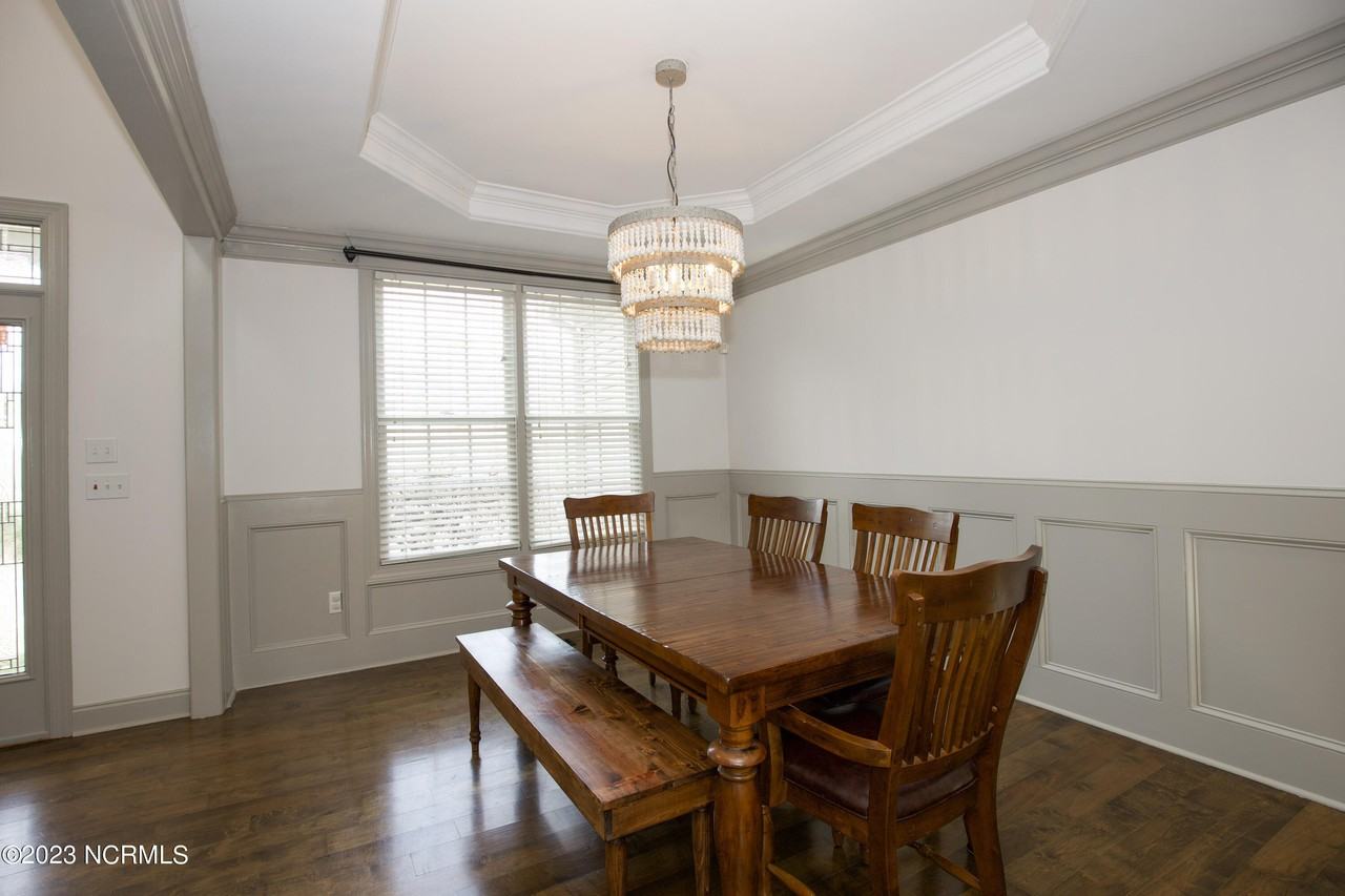 26 Princess Gate Dr - Photo 6 of 50