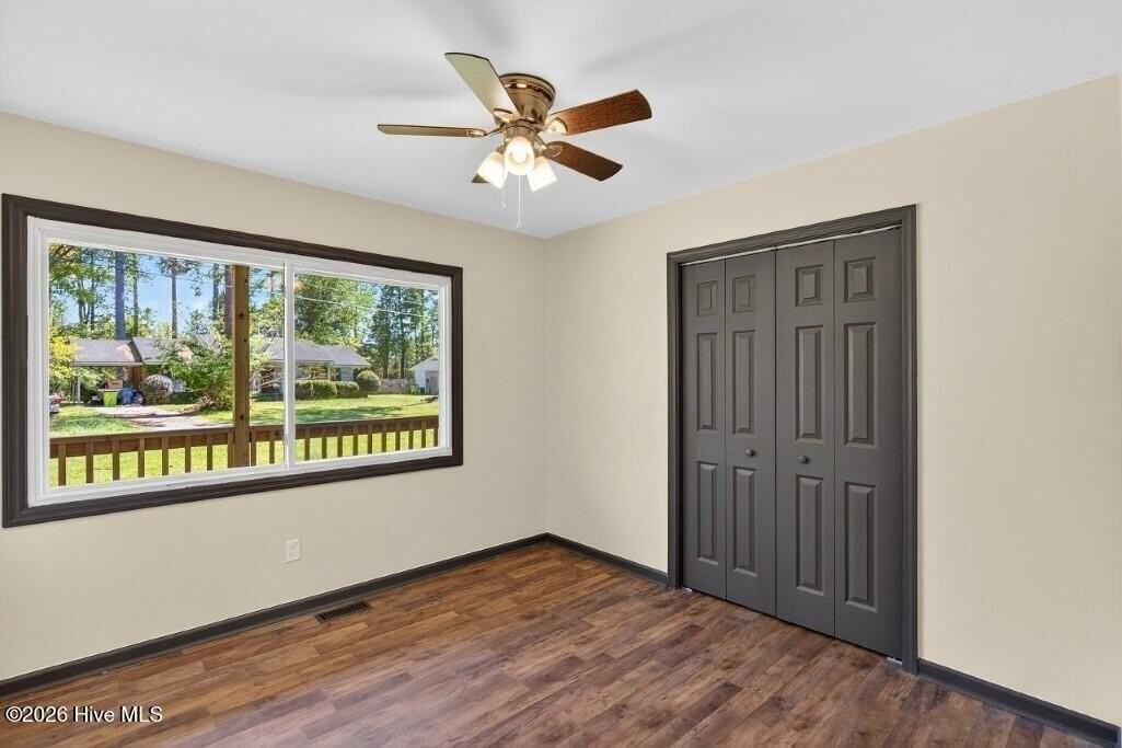 201 Stratford Rd - Photo 7 of 18