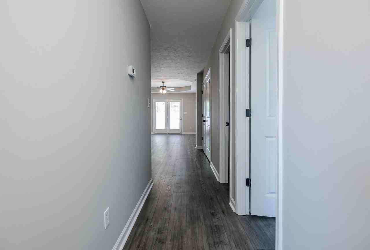 119 Village Run - Photo 4 of 26