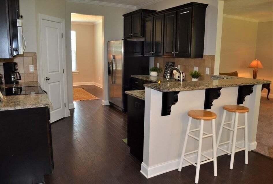 2612 Waites Dr - Photo 4 of 26