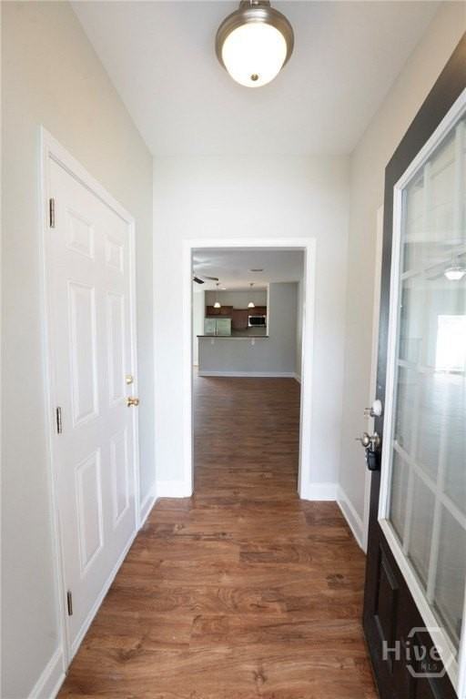 573 Governor Treutlen Cir - Photo 2 of 32