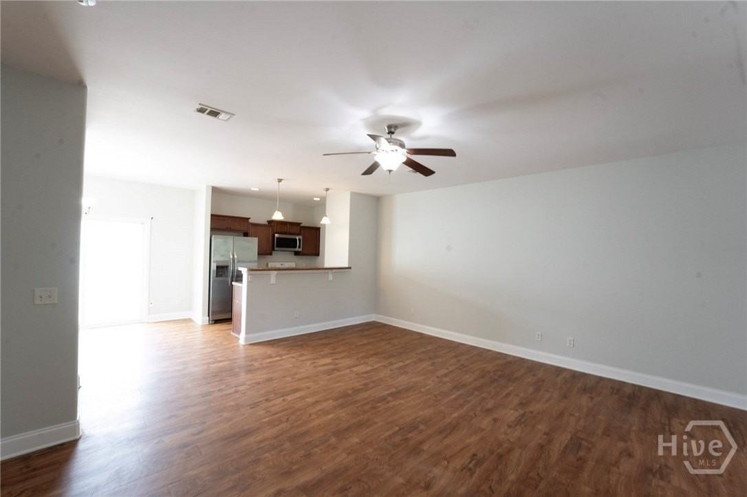 573 Governor Treutlen Cir - Photo 5 of 32