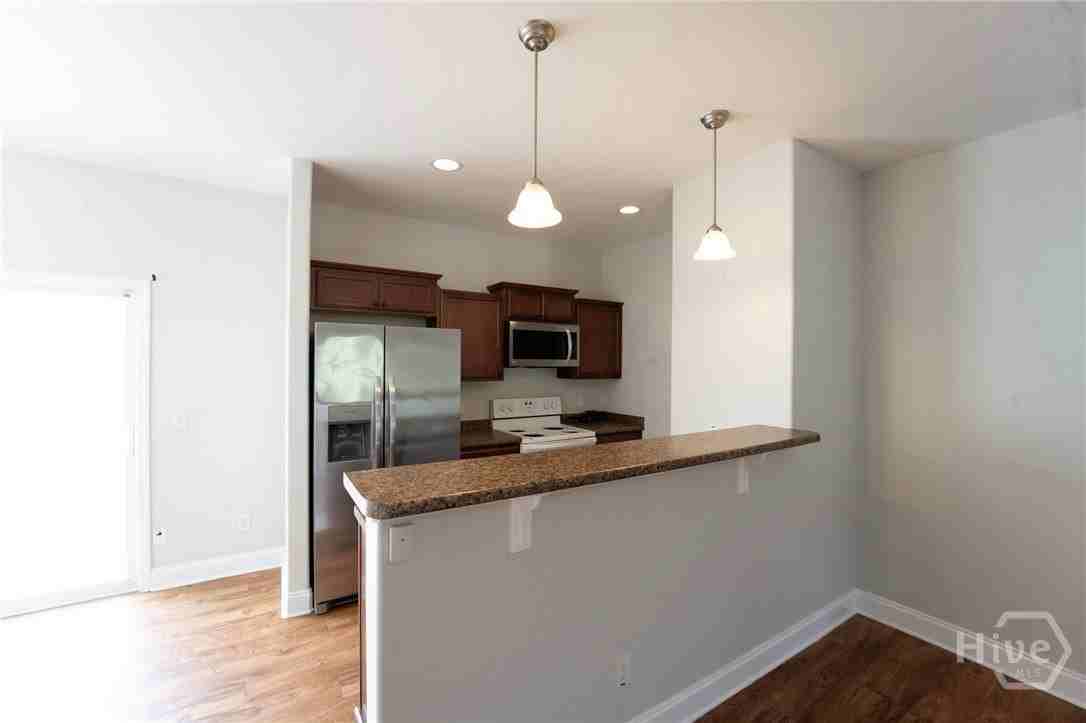 573 Governor Treutlen Cir - Photo 6 of 32