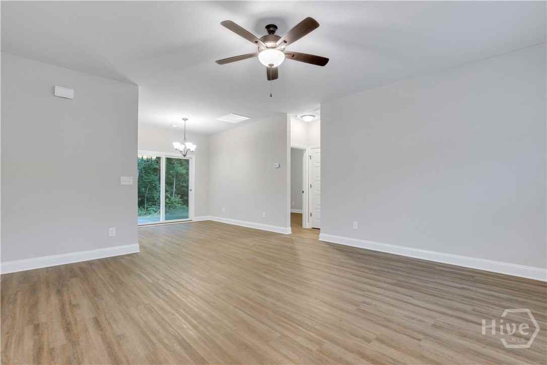 8 Donny Cir #A - Photo 3 of 23