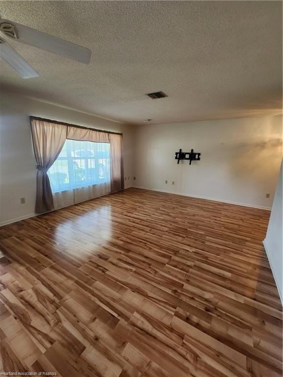 116 Memorial Dr - Photo 5 of 16