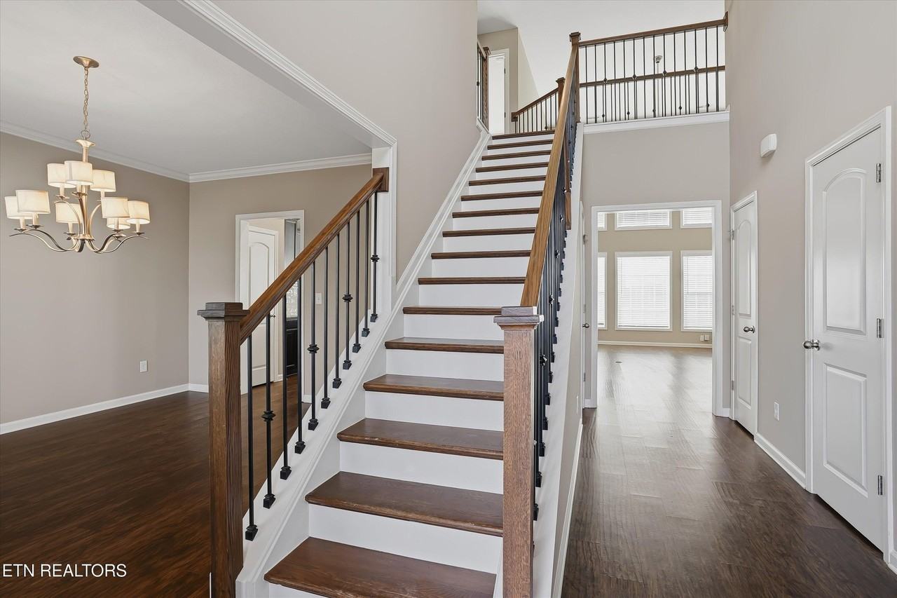 2553 Windjammer Ln - Photo 5 of 36