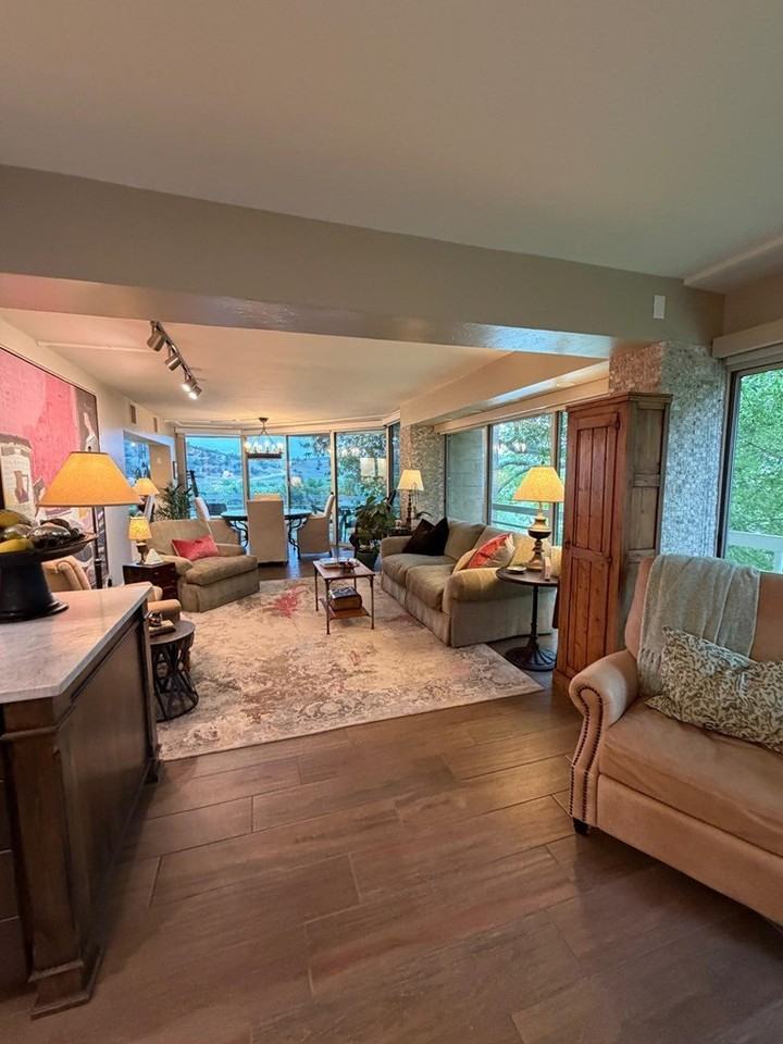 1000 Guadalupe St - Photo 7 of 20