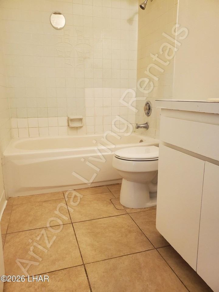 2316 Kiowa Blvd N #A - Photo 7 of 11