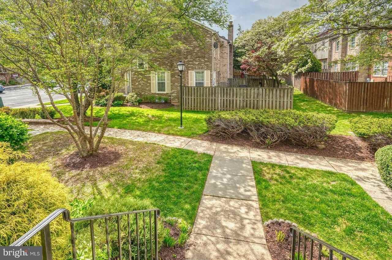 10280 Arizona Cir - Photo 5 of 20