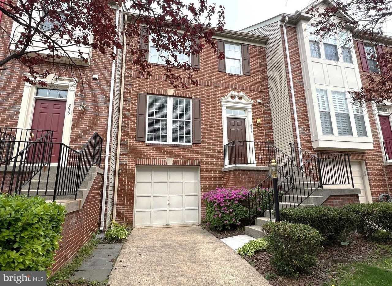 2035 Madrillon Springs Ct - Photo 2 of 50