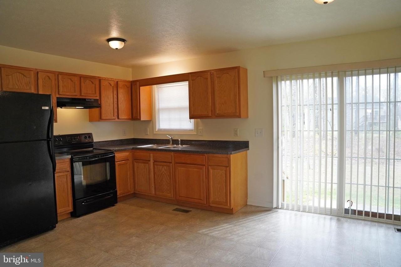 122 Sinker Dr - Photo 5 of 28