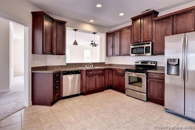 202 Braemar Crk - Photo 4 of 8