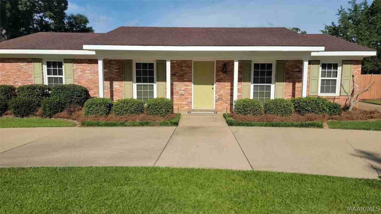 8107 Pinto Ln - Photo 2 of 34