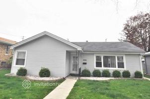 featured image of 9705 S 54th Ave