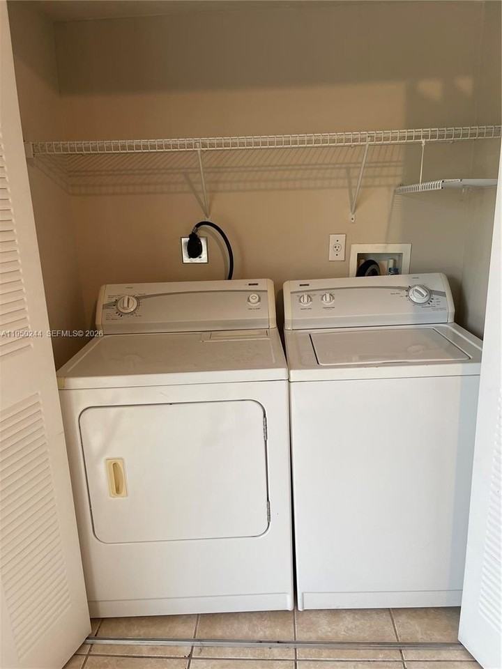 4785 Sw 62nd Ave #101 - Photo 4 of 13